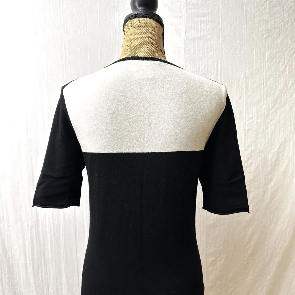 Apriori Escada Blue White Black Soft Knit Short Sleeve Sweater Top Sz 8